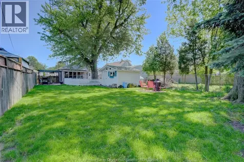 1075 Esdras Place Windsor ON N8S 2N1