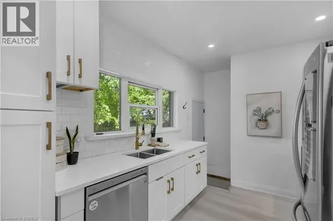 378 Norfolk Street North Simcoe ON N3Y 3P5