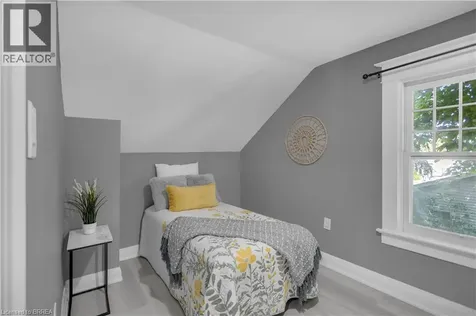 378 Norfolk Street North Simcoe ON N3Y 3P5