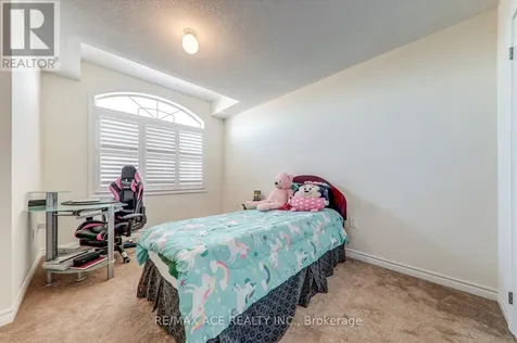 1152 Skyridge Boulevard Pickering ON L1X 0M4