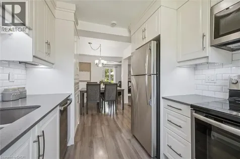 71 Blackhorne Drive Kitchener ON N2E 1T5