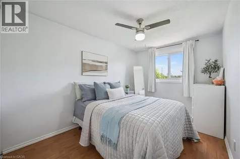 71 Blackhorne Drive Kitchener ON N2E 1T5