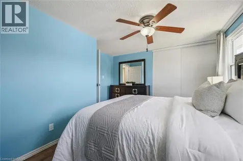 71 Blackhorne Drive Kitchener ON N2E 1T5