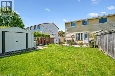 71 Blackhorne Drive Kitchener ON N2E 1T5