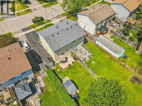 71 Blackhorne Drive Kitchener ON N2E 1T5