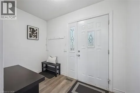 71 Blackhorne Drive Kitchener ON N2E 1T5