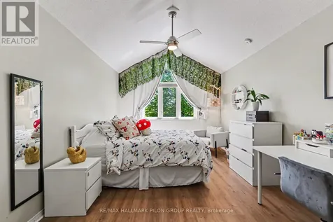 2139 Valin Street Ottawa ON K4A 4T3
