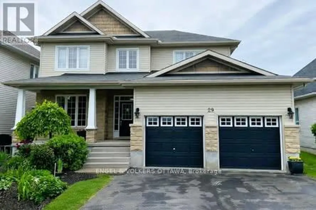 29 Franklin Cathcart Crescent Ottawa ON K2S 2A7