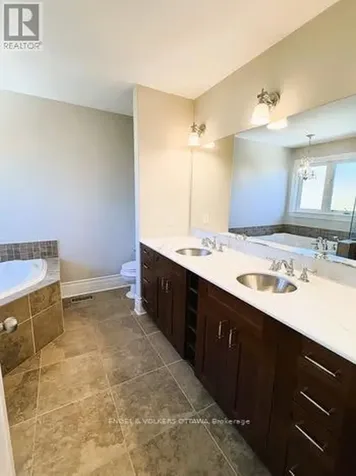 29 Franklin Cathcart Crescent Ottawa ON K2S 2A7