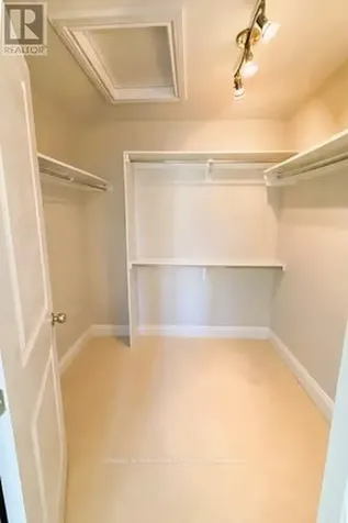 29 Franklin Cathcart Crescent Ottawa ON K2S 2A7