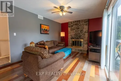 6383 Larmond Avenue Ottawa ON K1C 2J9