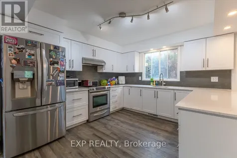 6383 Larmond Avenue Ottawa ON K1C 2J9