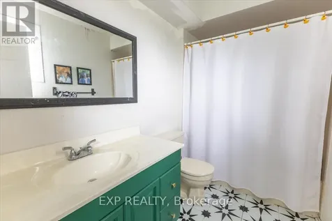 6383 Larmond Avenue Ottawa ON K1C 2J9