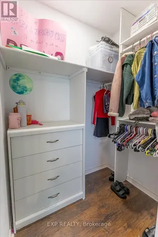 6383 Larmond Avenue Ottawa ON K1C 2J9
