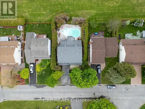 6383 Larmond Avenue Ottawa ON K1C 2J9
