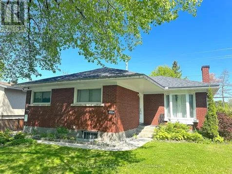 1132 Cline Crescent Ottawa ON K2C 2P2