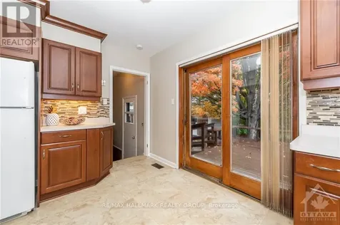 1132 Cline Crescent Ottawa ON K2C 2P2