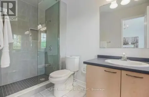 100 Emery Hill Boulevard Markham (berczy) ON L6C 2S6