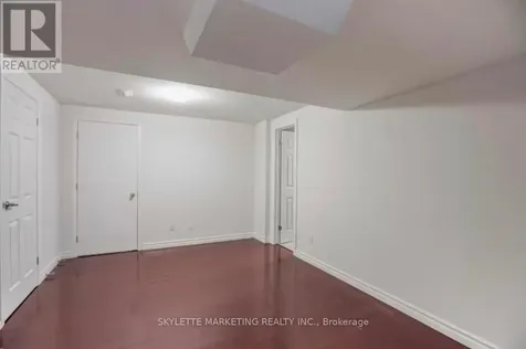 100 Emery Hill Boulevard Markham (berczy) ON L6C 2S6