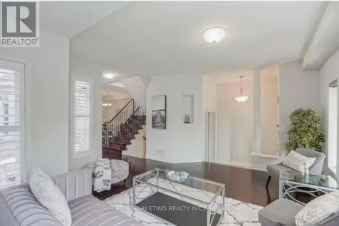100 Emery Hill Boulevard Markham (berczy) ON L6C 2S6
