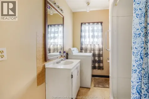 8 Gray Street Chatham ON N7M 1S6
