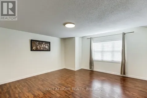 402 Lausanne Crescent Waterloo ON N2T 2X6
