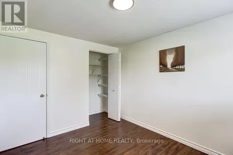 402 Lausanne Crescent Waterloo ON N2T 2X6