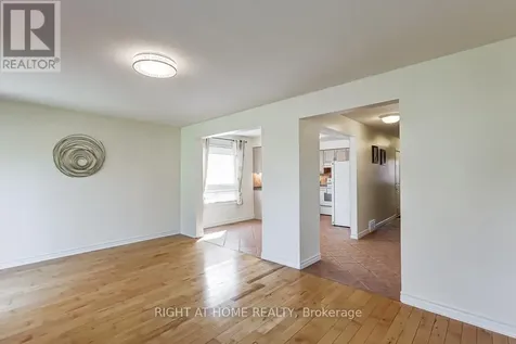 402 Lausanne Crescent Waterloo ON N2T 2X6