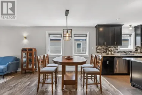 27 Noble Crescent Petawawa ON K8H 0G1