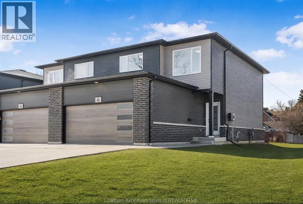50 Llydican Avenue Chatham ON N7L 3E5