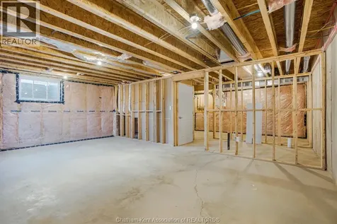 50 Llydican Avenue Chatham ON N7L 3E5