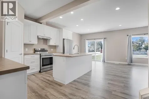 50 Llydican Avenue Chatham ON N7L 3E5