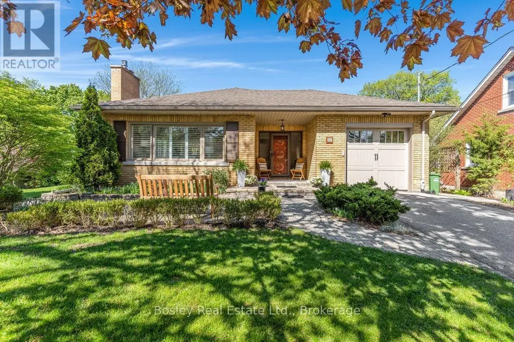 52 Forest Hill Drive Guelph (dovercliffe Park/old University) ON N1G 2E6