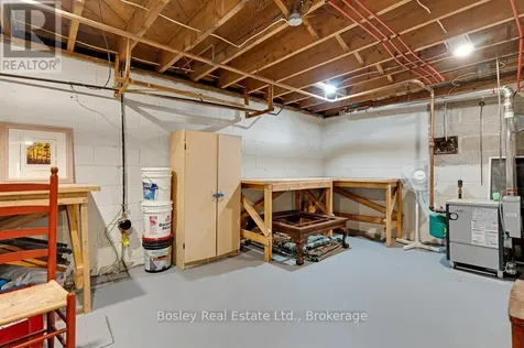 52 Forest Hill Drive Guelph (dovercliffe Park/old University) ON N1G 2E6