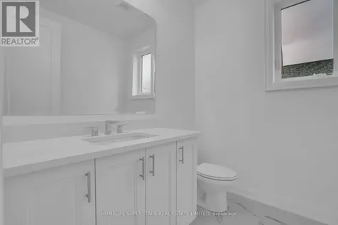 13 Barnes Drive Oro-medonte ON L0L 2L0
