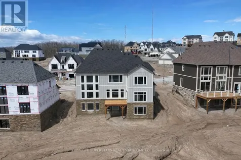 13 Barnes Drive Oro-medonte ON L0L 2L0