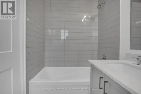 13 Barnes Drive Oro-medonte ON L0L 2L0
