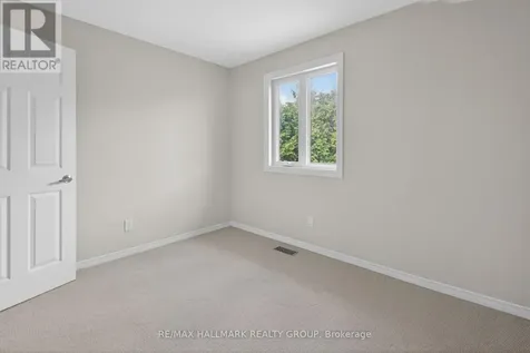 463 Princess Louise Drive Ottawa ON K4A 1X2