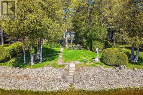 272 Gardiner Shore Road Beckwith ON K7C 0C4