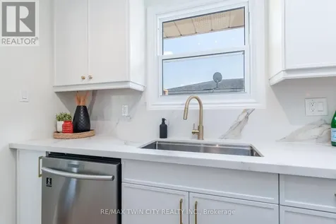 43 Inverness Street Brantford ON N3V 1A9