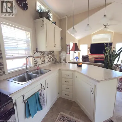 128 Otto Lane Freelton ON N0B 2J0