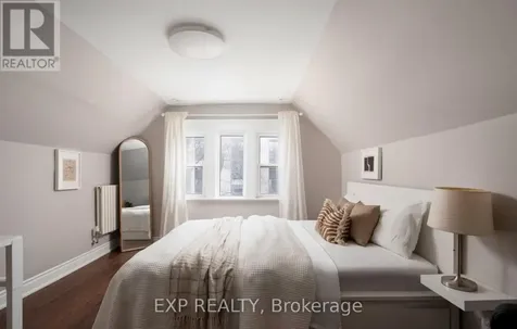 8 Springhurst Avenue Toronto (south Parkdale) ON M6K 1A9