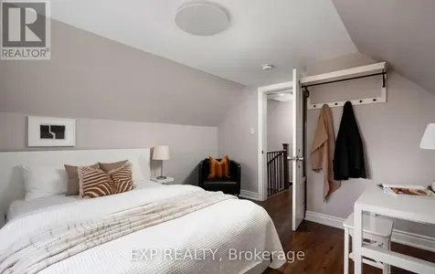 8 Springhurst Avenue Toronto (south Parkdale) ON M6K 1A9