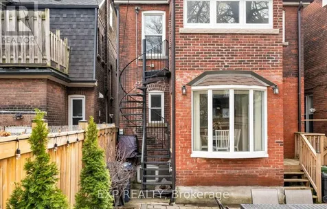 8 Springhurst Avenue Toronto (south Parkdale) ON M6K 1A9
