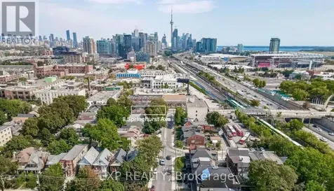 8 Springhurst Avenue Toronto (south Parkdale) ON M6K 1A9