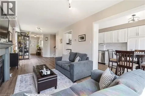 5114 Tree Court Burlington ON L7L 6K3