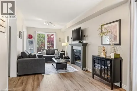 5114 Tree Court Burlington ON L7L 6K3