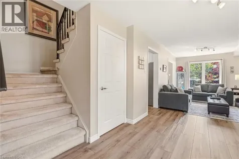 5114 Tree Court Burlington ON L7L 6K3
