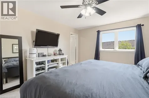 5114 Tree Court Burlington ON L7L 6K3