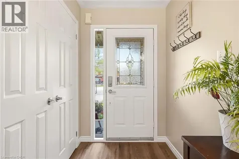 5114 Tree Court Burlington ON L7L 6K3